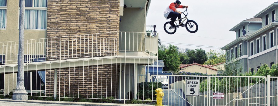 HIDDEN BMX Vol.4 発売スタート！